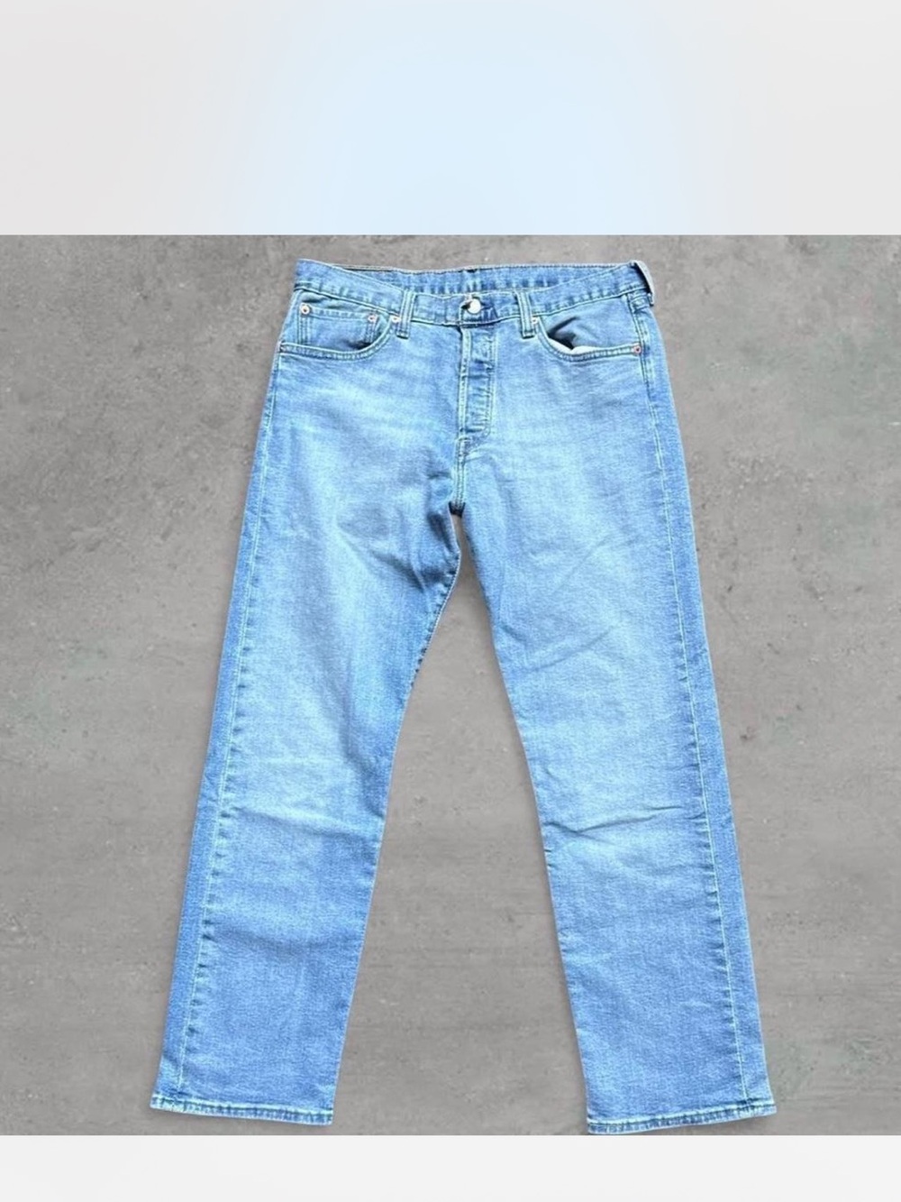 Vintage Levi's 501 Button Fly Jeans W32 L29